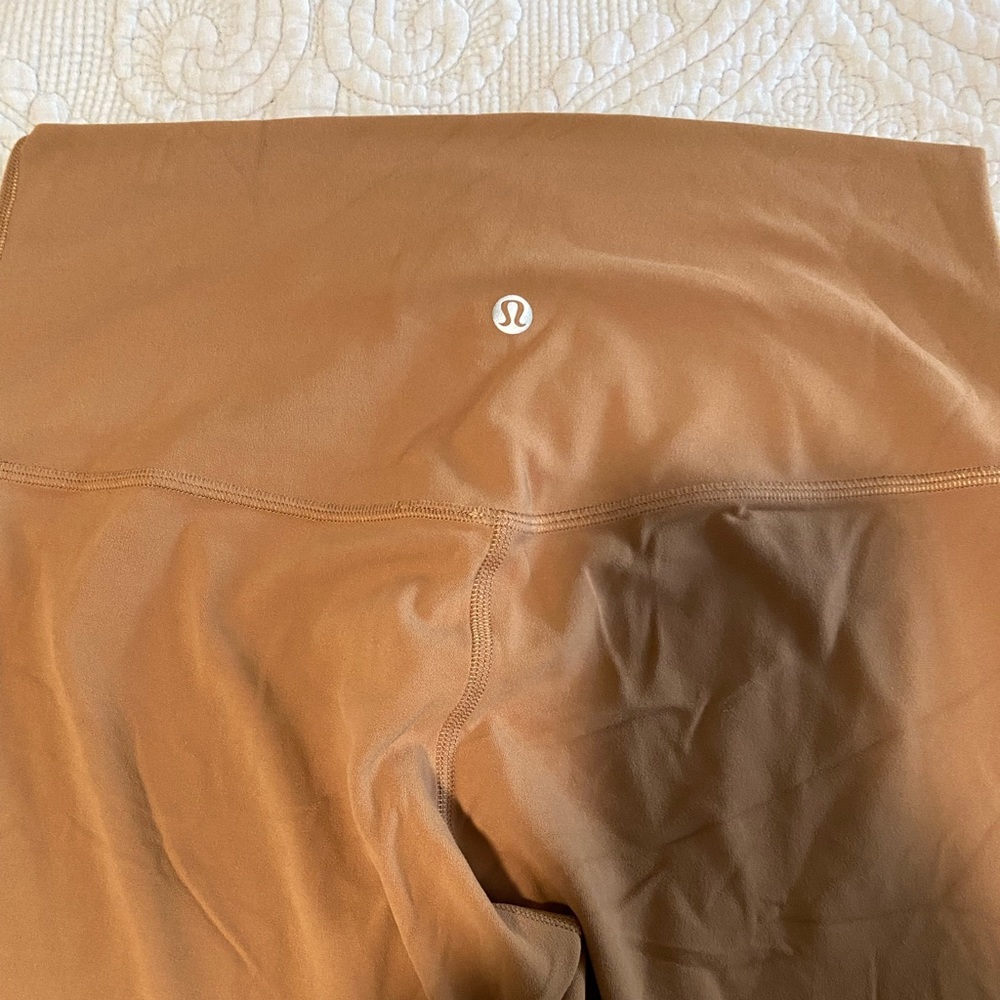 Camel LULULEMON ALIGN leggings 25”